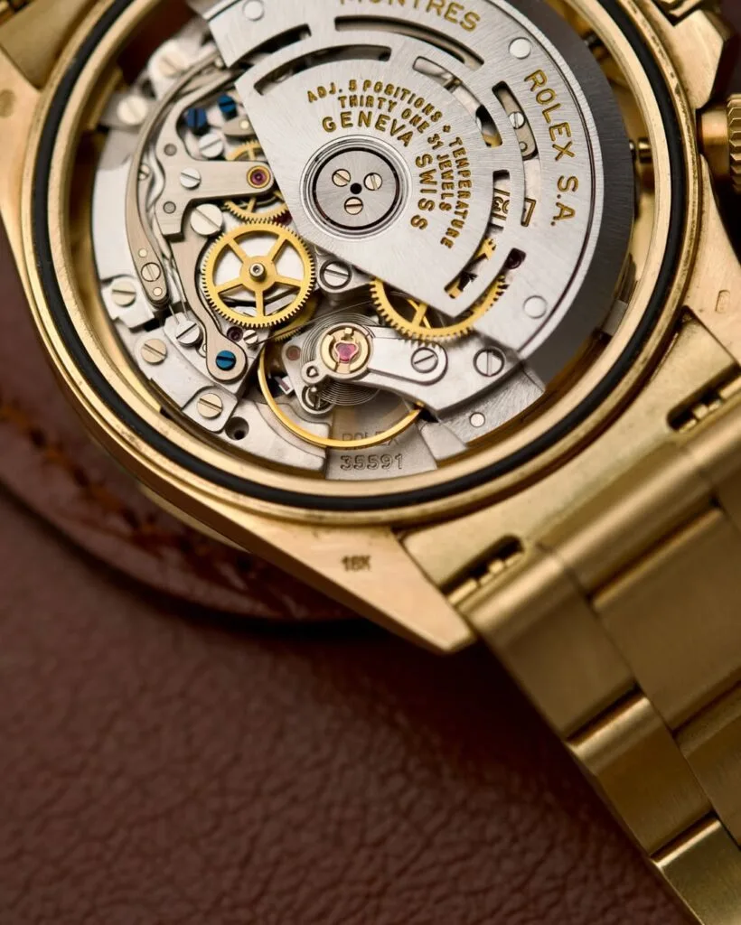 Verifica Seriale Rolex: dove si trova, anno e autenticità (2026) 4 Seriale Rolex Daytona 16528 dettaglio cassa e movimento