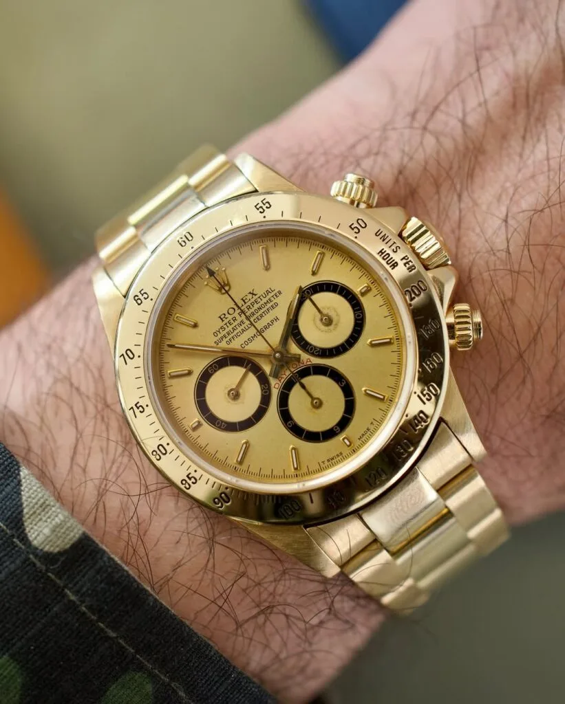 Rolex svalutazione 2026: quali perdono valore, quali no 4 Rolex Daytona 16528 indossato al polso